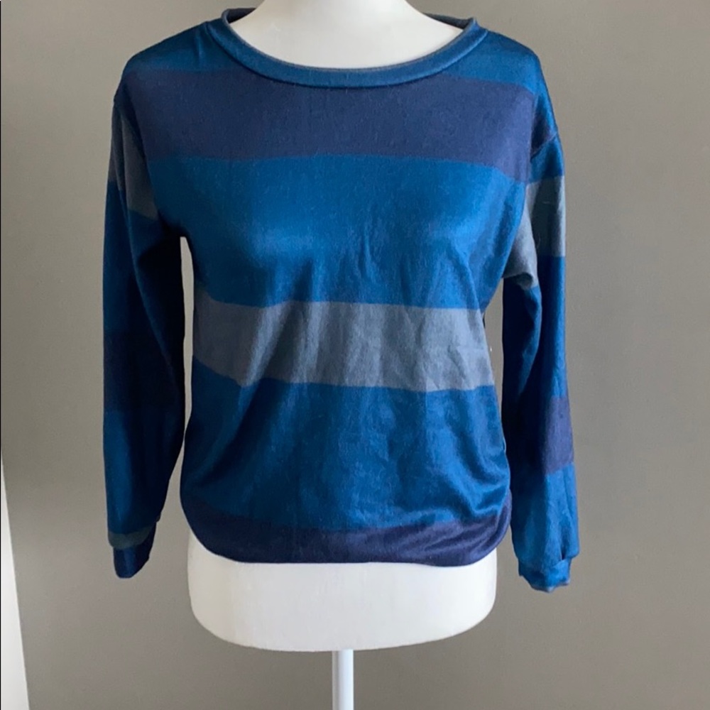 Striped sweatshirt